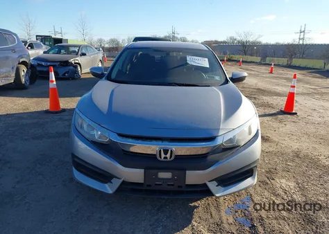 2017 Honda Civic Lx z USA, uszkodzony, nr VIN 2HGFC2F5XHH569317